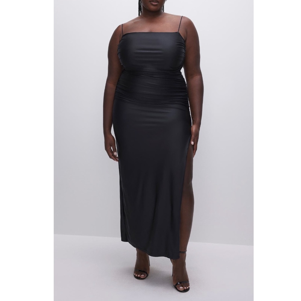 ⭐️ Good American Ruched Satin Stretchy Slipdress